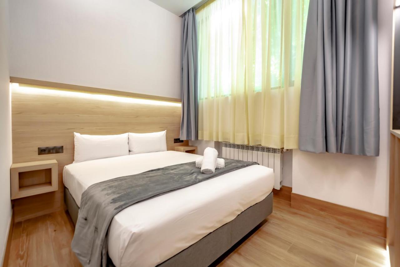 مدريد Dobohomes - Montesa 20 Apartamentos المظهر الخارجي الصورة